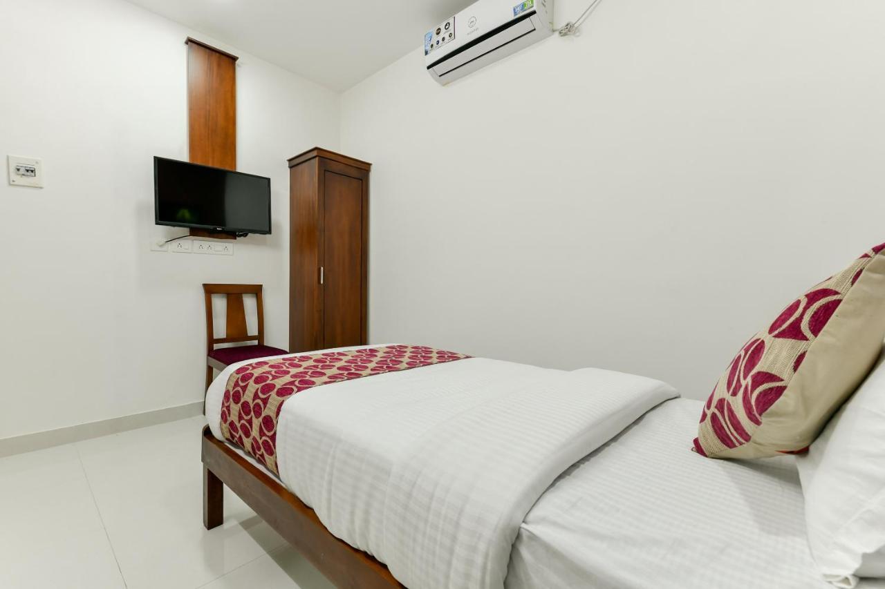 Hotel Hilite Inn Kochi ภายนอก รูปภาพ