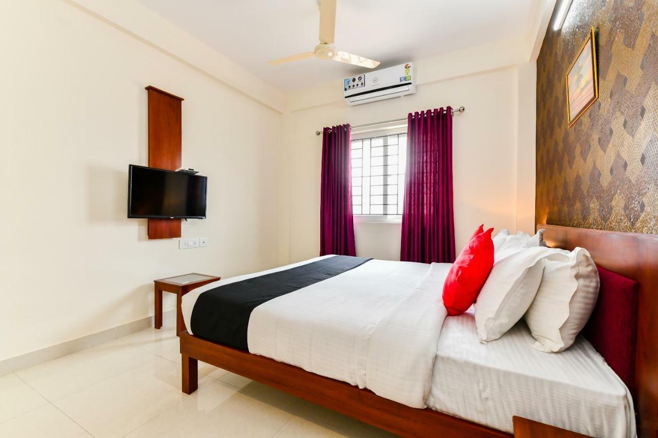 Hotel Hilite Inn Kochi ภายนอก รูปภาพ